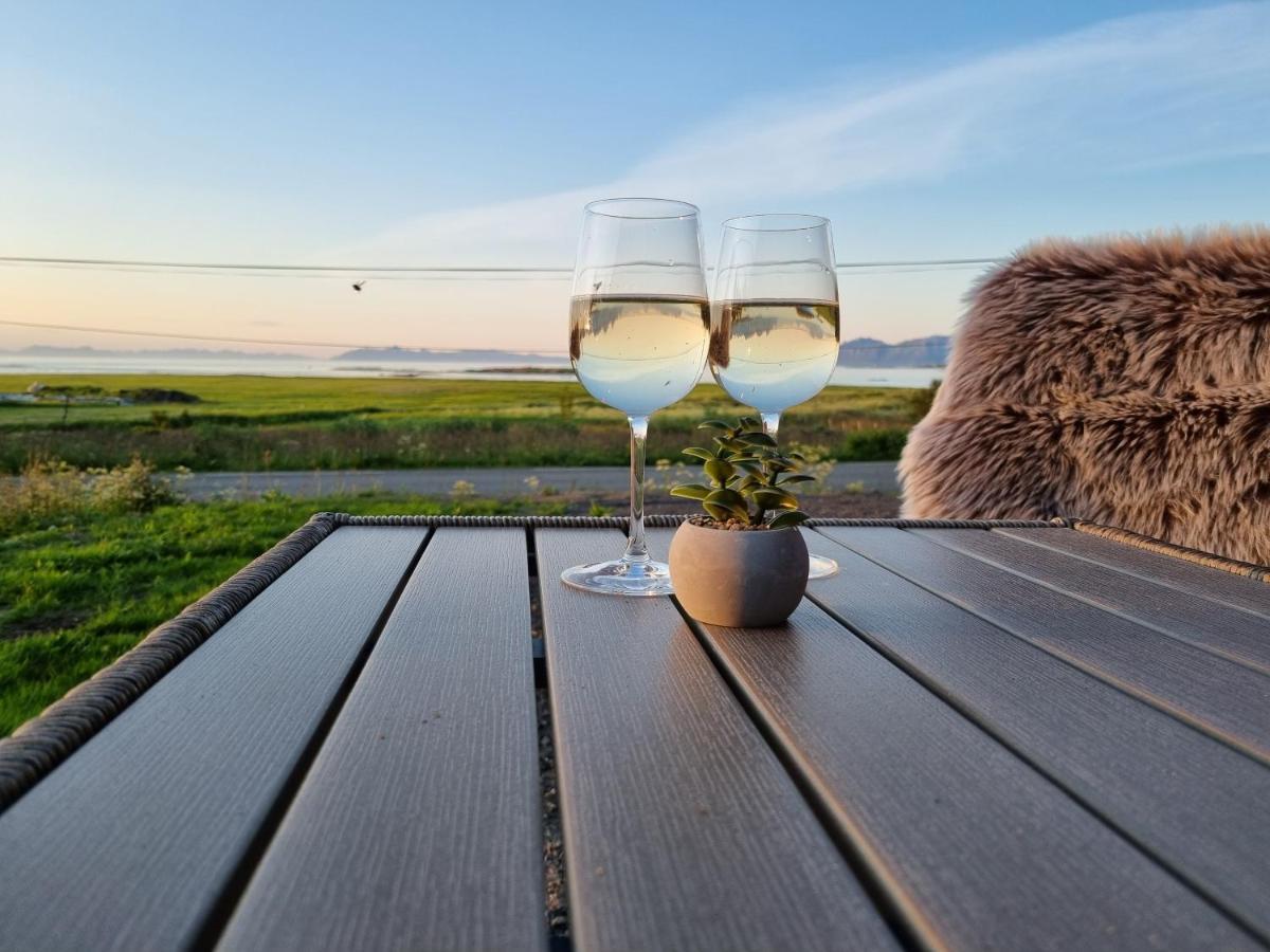 Villa Walter Lofoten With Sauna Kvalnes  Buitenkant foto