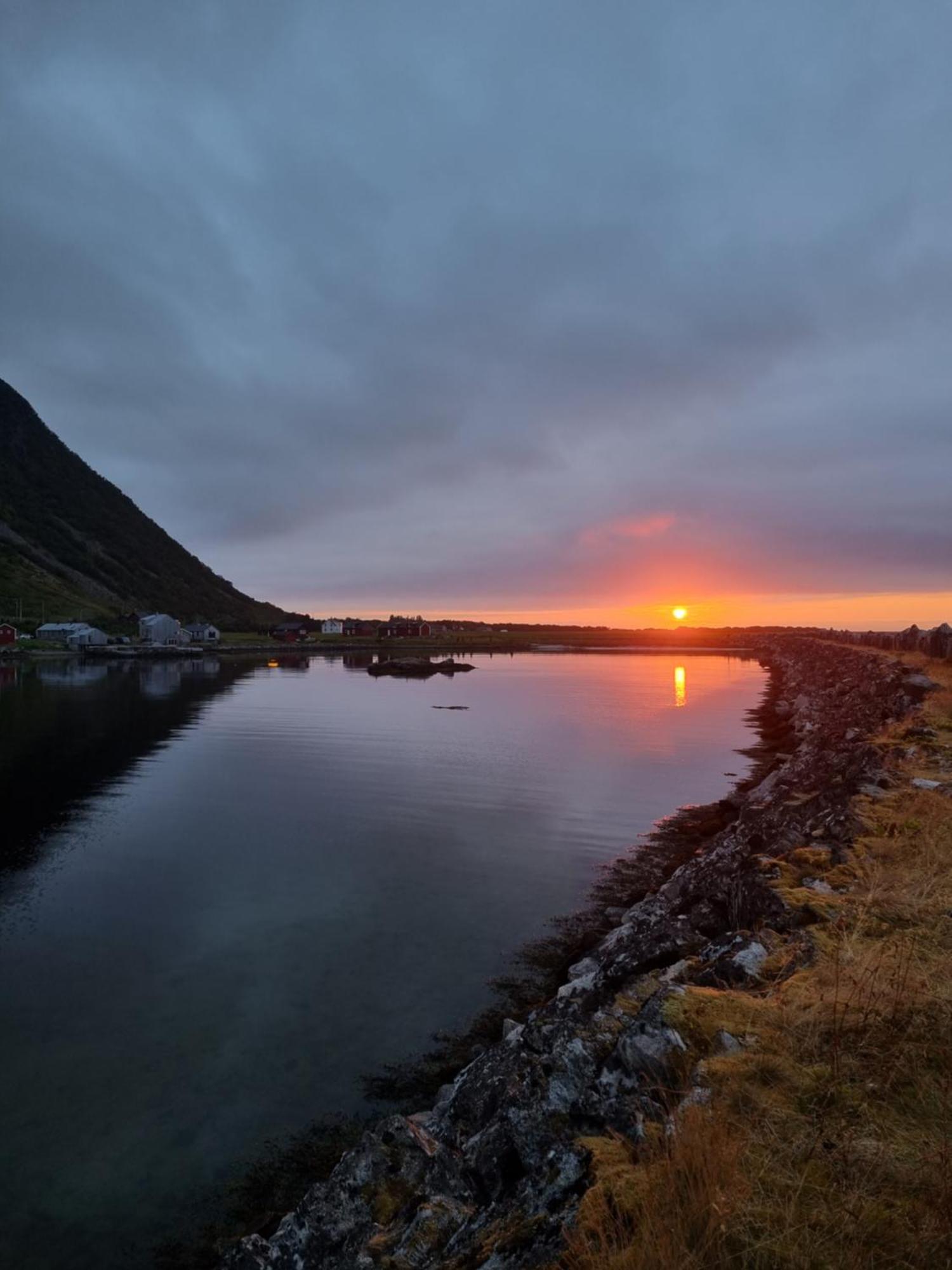 Villa Walter Lofoten With Sauna Kvalnes  Buitenkant foto